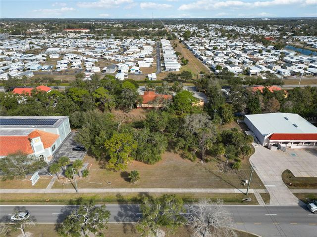 841 E VENICE AVENUE, Venice, FL 34285
