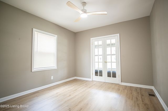 2108 Oregon Ave, Louisville, KY 40210