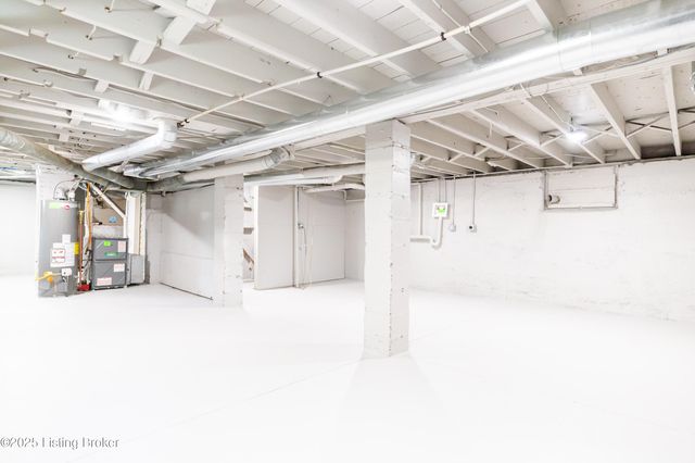 2108 Oregon Ave, Louisville, KY 40210