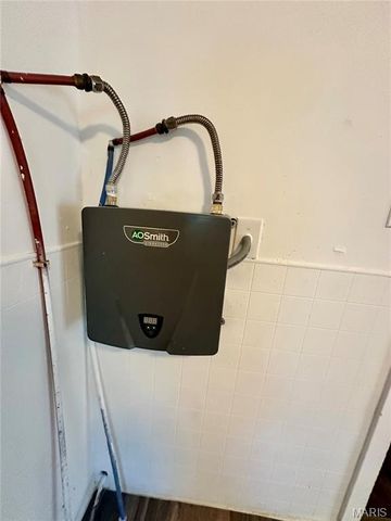 406 W Gladys Street, Sikeston, MO 63801