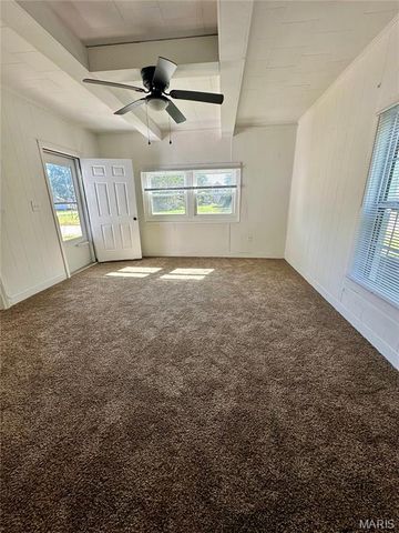 406 W Gladys Street, Sikeston, MO 63801