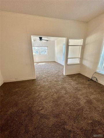 406 W Gladys Street, Sikeston, MO 63801