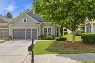 6201 Longleaf Drive, Hoschton, GA 30548