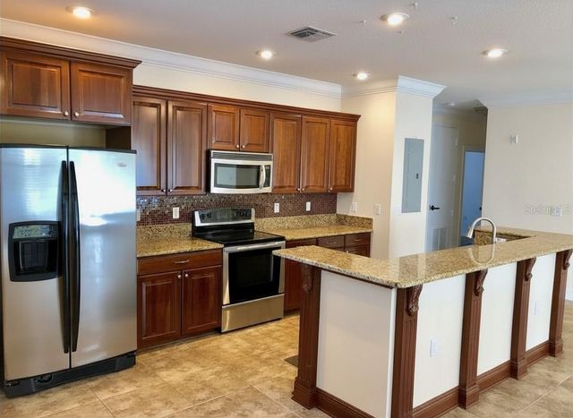 4281 ANISSA AVENUE 11, Orlando, FL 32814