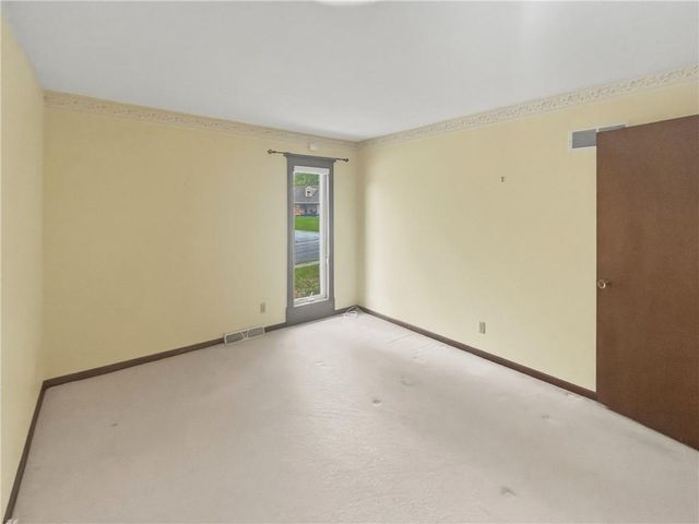 1208 SW 23rd Street, Blue Springs, MO 64015