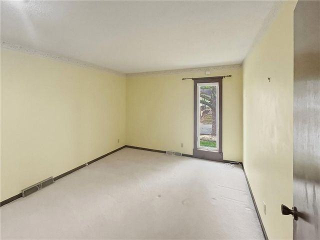 1208 SW 23rd Street, Blue Springs, MO 64015