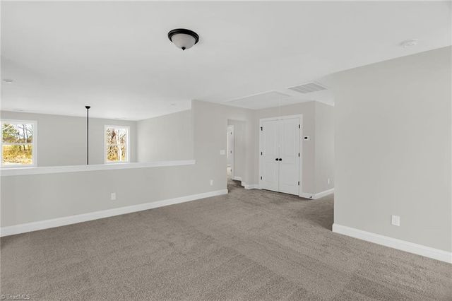 1392 Ouray Drive, Kernersville, NC 27284