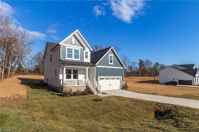 1392 Ouray Drive, Kernersville, NC 27284