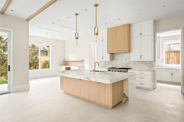 4006 Overbrook Lane, Houston, TX 77027