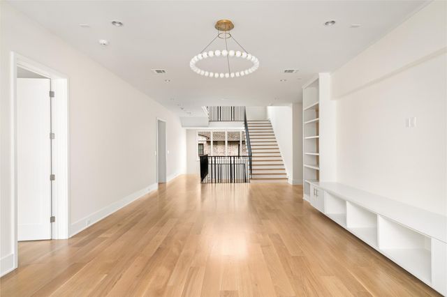 4006 Overbrook Lane, Houston, TX 77027
