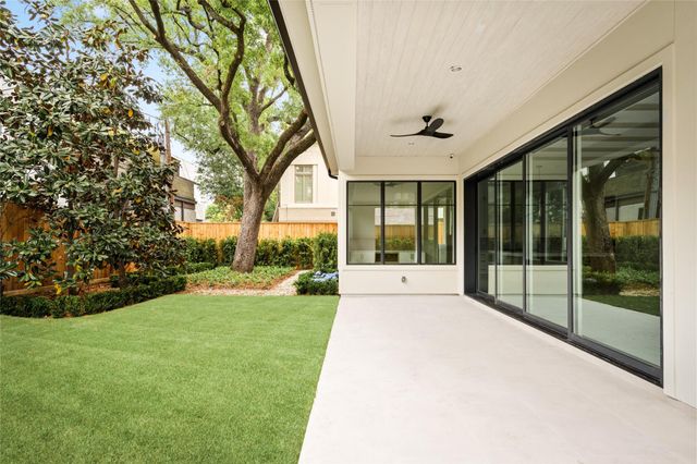 4006 Overbrook Lane, Houston, TX 77027