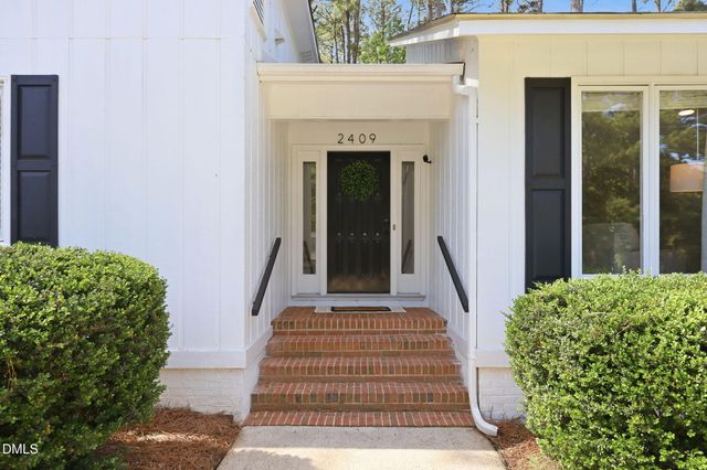 2409 Wintergreen Road, Sanford, NC 27330