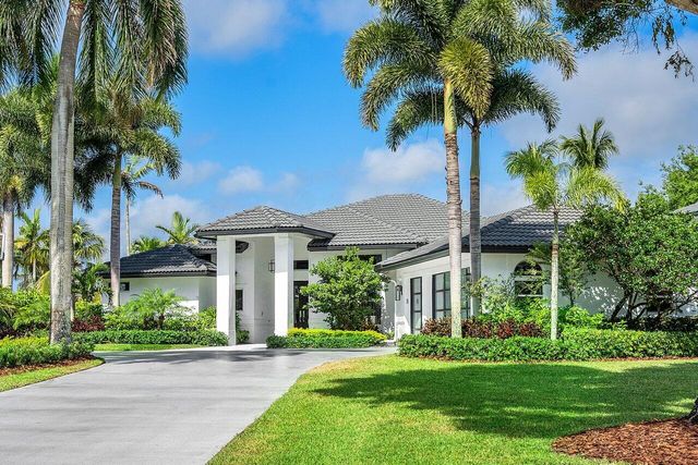 8331 Sawpine Road, Delray Beach, FL 33446