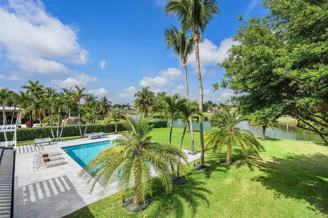 8331 Sawpine Road, Delray Beach, FL 33446
