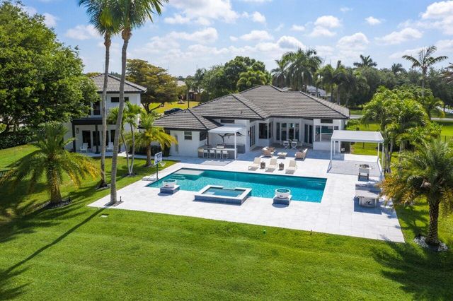 8331 Sawpine Road, Delray Beach, FL 33446
