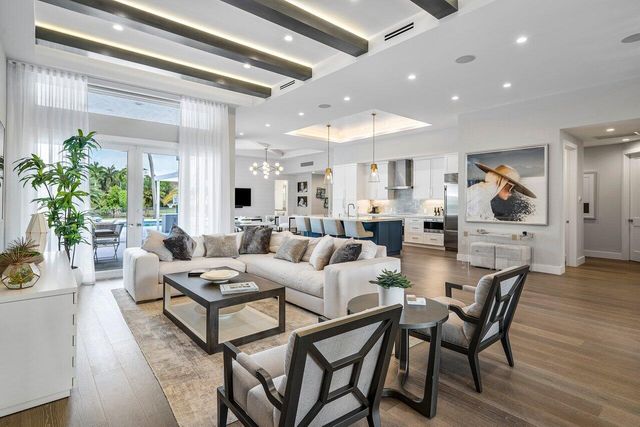 8331 Sawpine Road, Delray Beach, FL 33446
