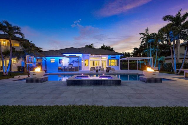 8331 Sawpine Road, Delray Beach, FL 33446