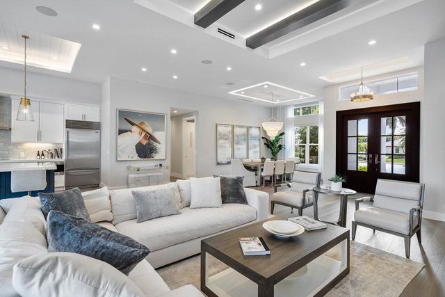 8331 Sawpine Road, Delray Beach, FL 33446