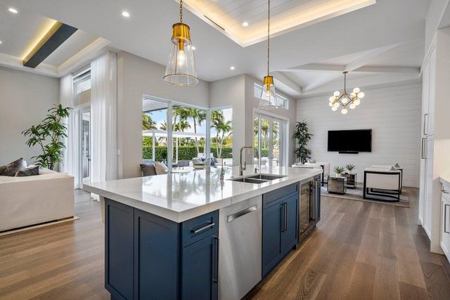 8331 Sawpine Road, Delray Beach, FL 33446