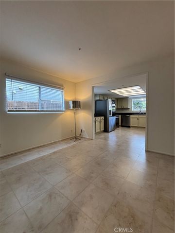 9213 Independence Way, North Hills, CA 91343