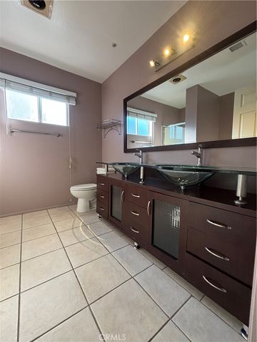 9213 Independence Way, North Hills, CA 91343