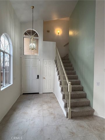 9213 Independence Way, North Hills, CA 91343