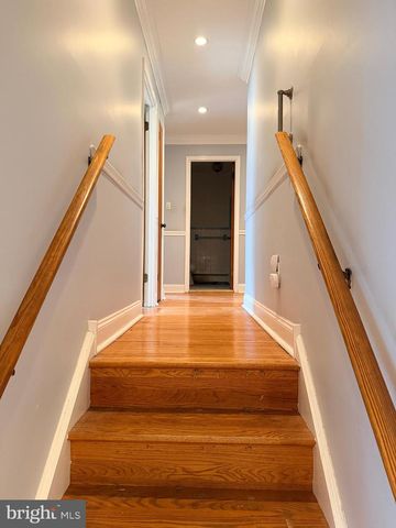 31 REMBRANDT LN, Southampton, PA 18966