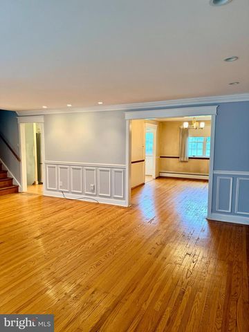 31 REMBRANDT LN, Southampton, PA 18966
