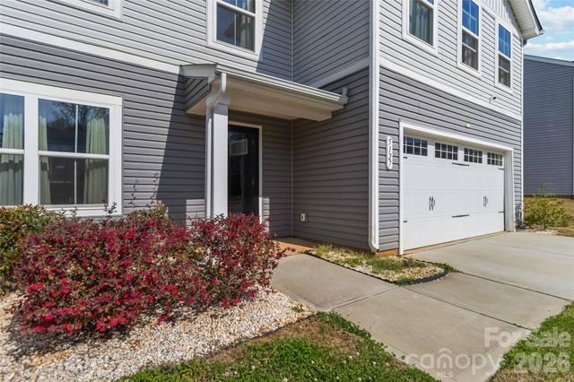 5127 Merwyn Avenue, Charlotte, NC 28215