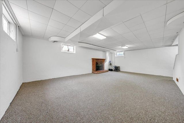2716 Deerfield RD, Roanoke, VA 24015