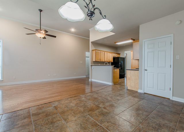 13 Blueberry Ln, Cabot, AR 72023