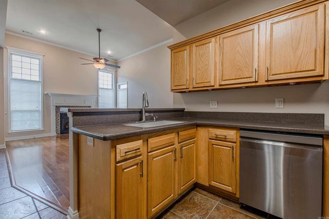 13 Blueberry Ln, Cabot, AR 72023