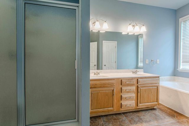 13 Blueberry Ln, Cabot, AR 72023