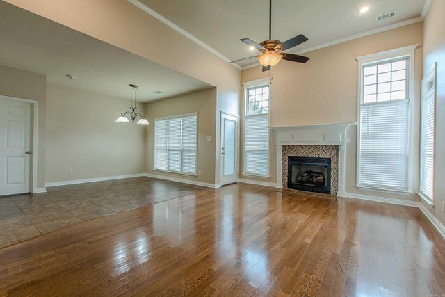 13 Blueberry Ln, Cabot, AR 72023