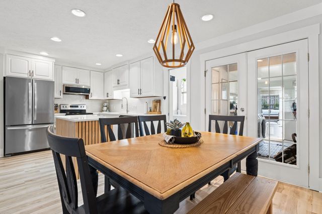 506 Dolphin Drive, Panama City Beach, FL 32413