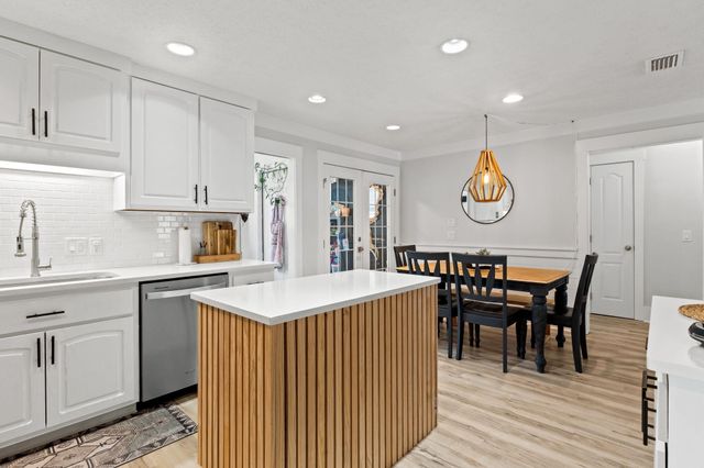 506 Dolphin Drive, Panama City Beach, FL 32413