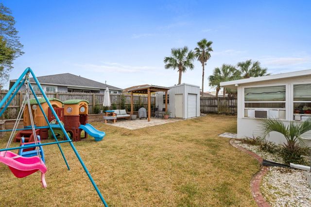 506 Dolphin Drive, Panama City Beach, FL 32413