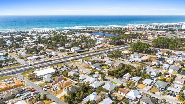 506 Dolphin Drive, Panama City Beach, FL 32413