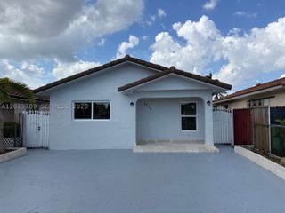 2775 W 71st Pl 0, Hialeah, FL 33016