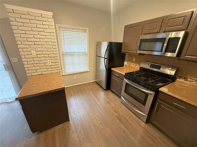 1210 Kilmington Court, Alpharetta, GA 30009