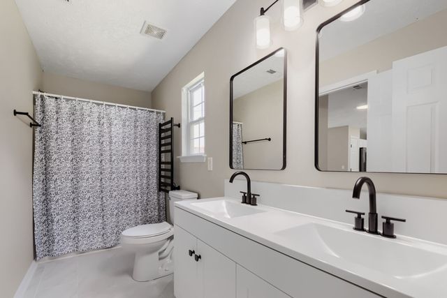 3137 Weatherstone Cv, W, Antioch, TN 37013
