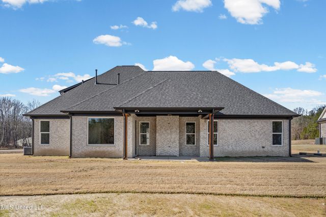 5064 Sophia Lane, Hernando, MS 38632