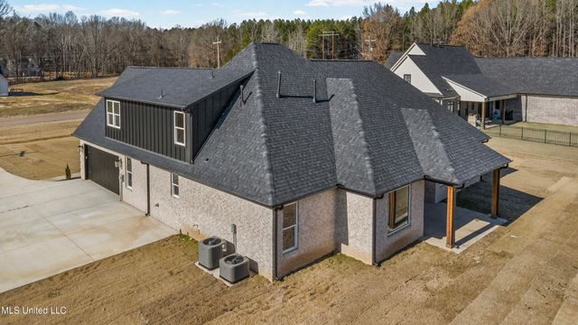 5064 Sophia Lane, Hernando, MS 38632