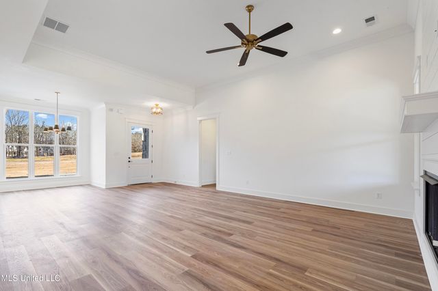 5064 Sophia Lane, Hernando, MS 38632