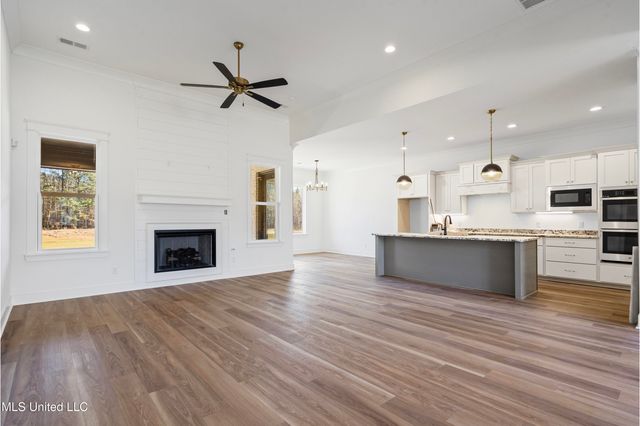 5064 Sophia Lane, Hernando, MS 38632