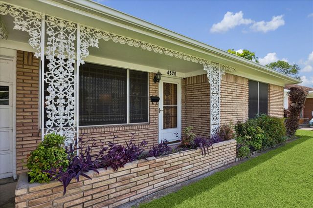 4620 Averill Street, Houston, TX 77009