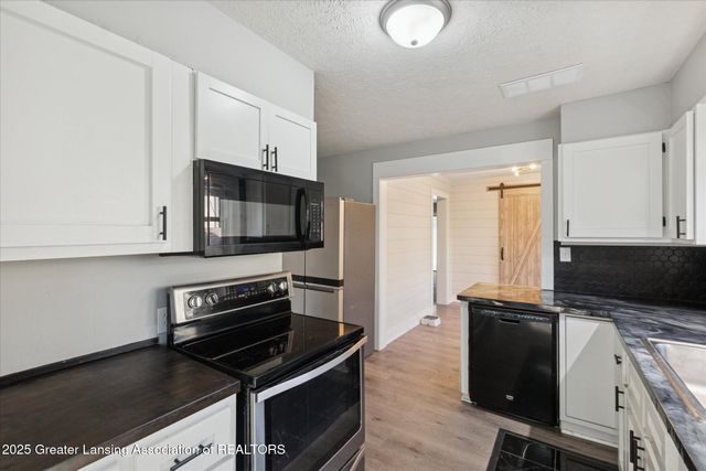 2250 Seminole Drive, Okemos, MI 48864