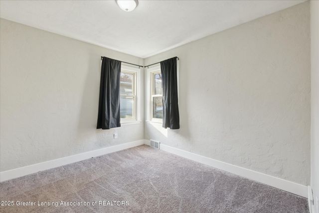 2250 Seminole Drive, Okemos, MI 48864