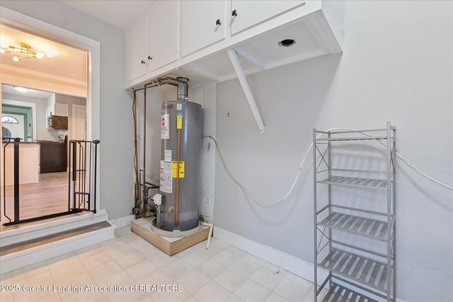 2250 Seminole Drive, Okemos, MI 48864