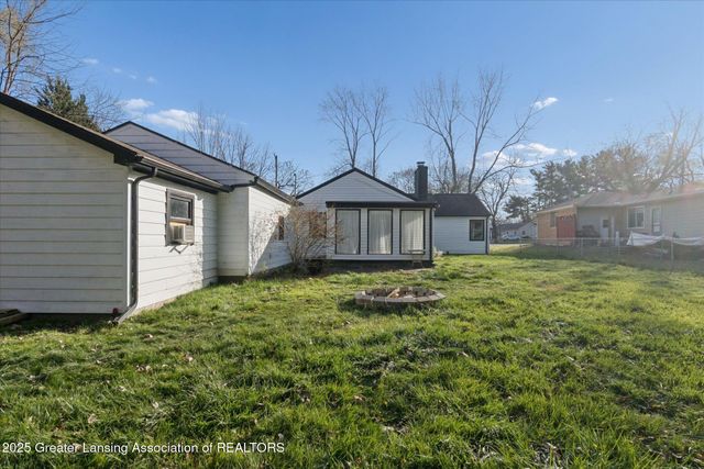 2250 Seminole Drive, Okemos, MI 48864